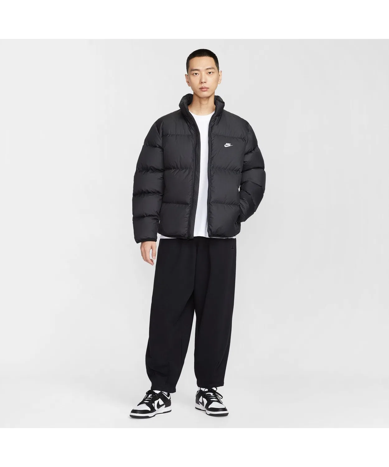 Куртка Nike Therma-FIT Club Puffer Jacket бежевая — фото 3