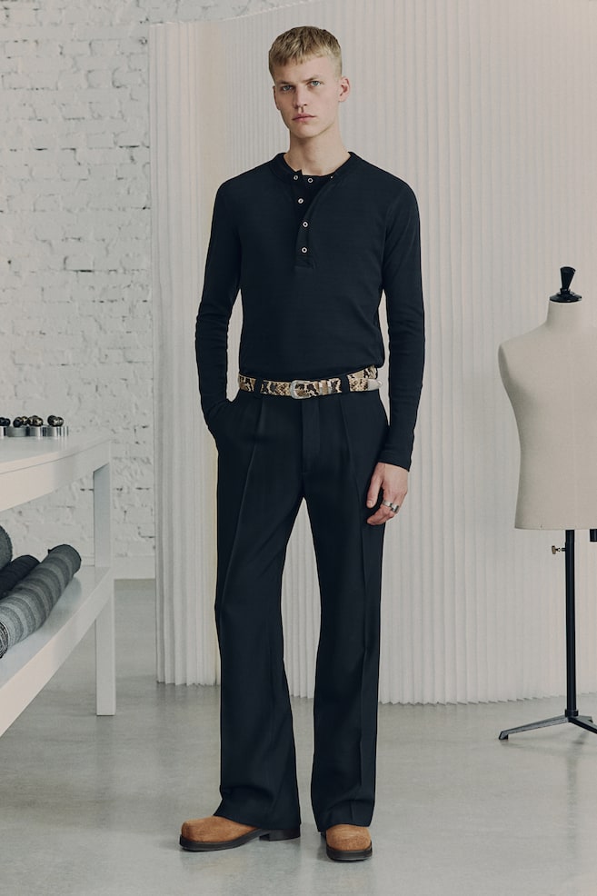 

Брюки-Буткат из смеси шерсти H&M, черный