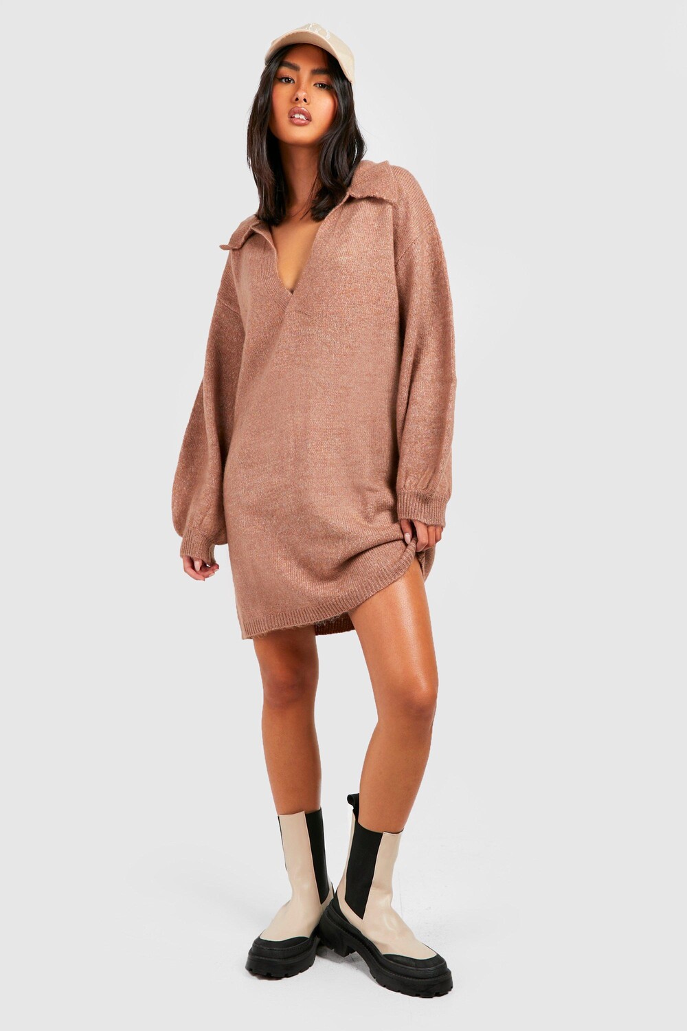 

Трикотажное платье-свитер с вырезом-поло оверсайз Boohoo, кэмел