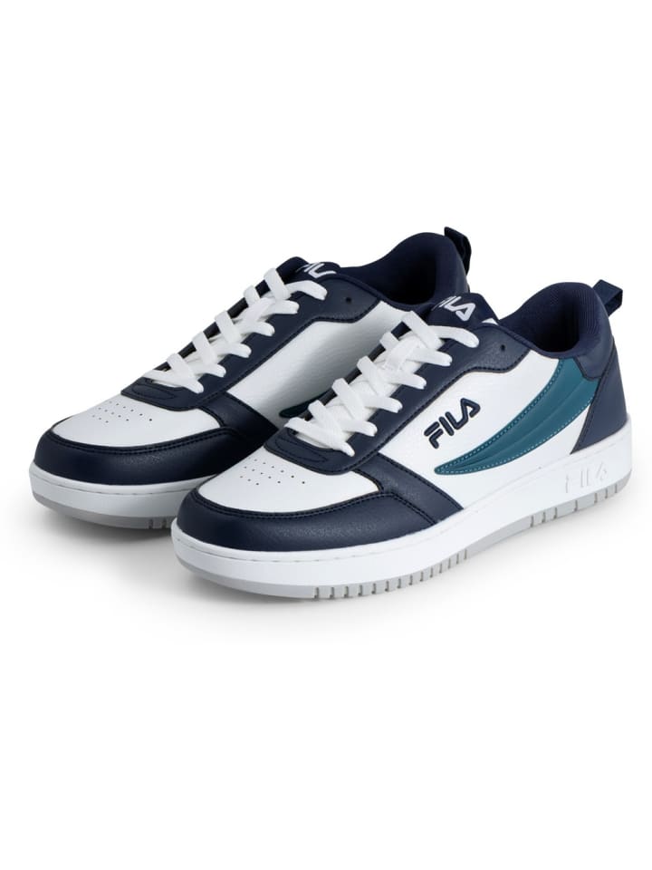

Кроссовки на шнуровке Rega NF Fila, белый