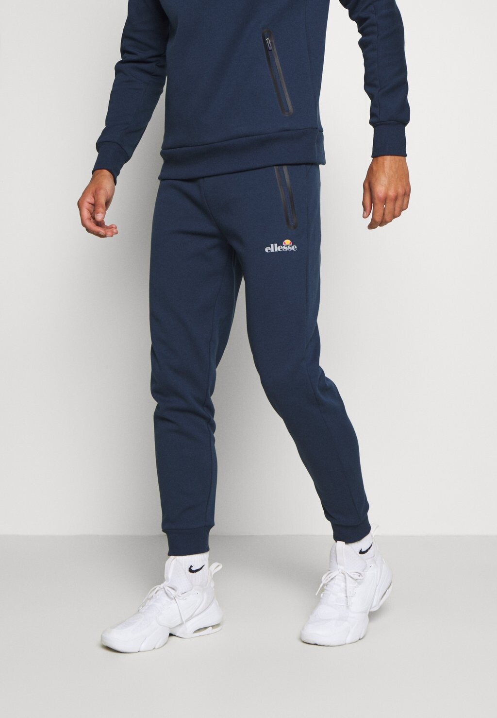 

Спортивные брюки Ellesse OSTERIA, цвет Navy