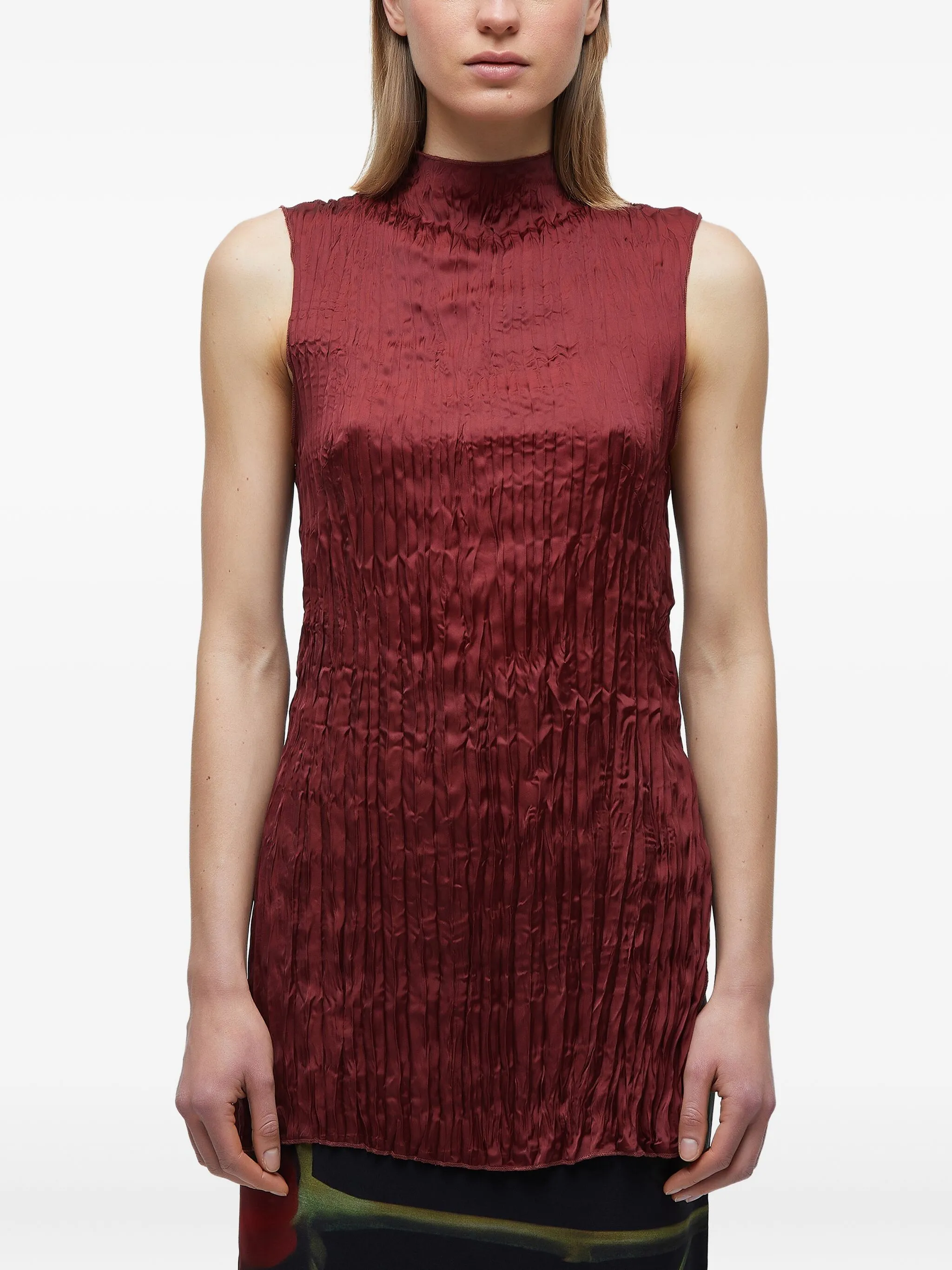 

Топ с жатым эффектом Osklen, красный