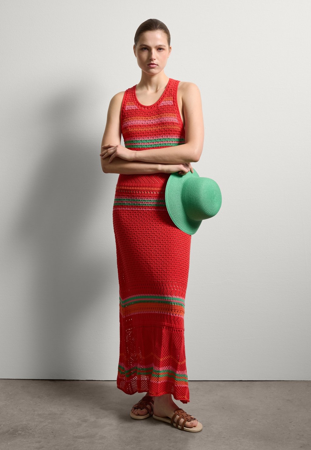 

Платье-джемпер WITH CONTRASTING DETAILS - Maxi dress Stefanel, зеленый