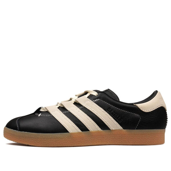 

Кроссовки adidas x Foot Industry 'Black Cream White', черный