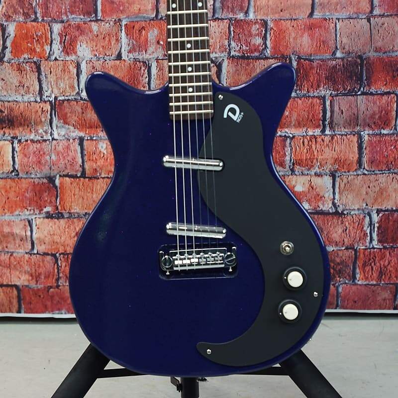 

Электрогитара Danelectro Blackout '59M NOS+ - Purple Metalflake