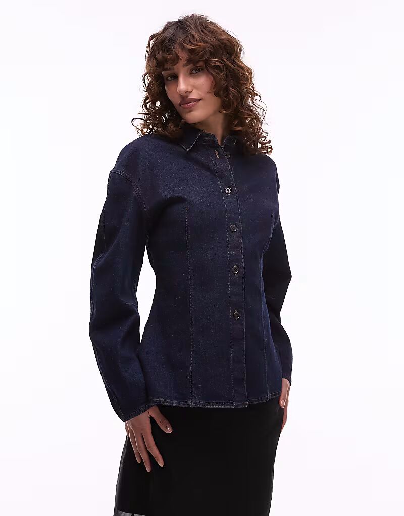 

Рубашка из денима ARKET скульптурного кроя с присборенной талией цвета чистого индиго