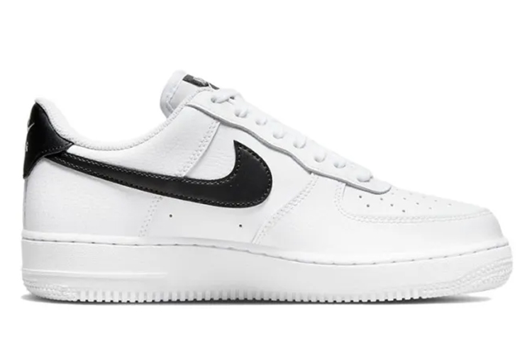 

Кроссовки Nike Air Force 1 Skateboarding Shoes Women's Low-top White/black, черный