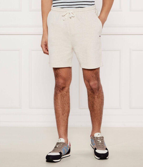 

Шорты Regular fit Tommy Jeans, желтый