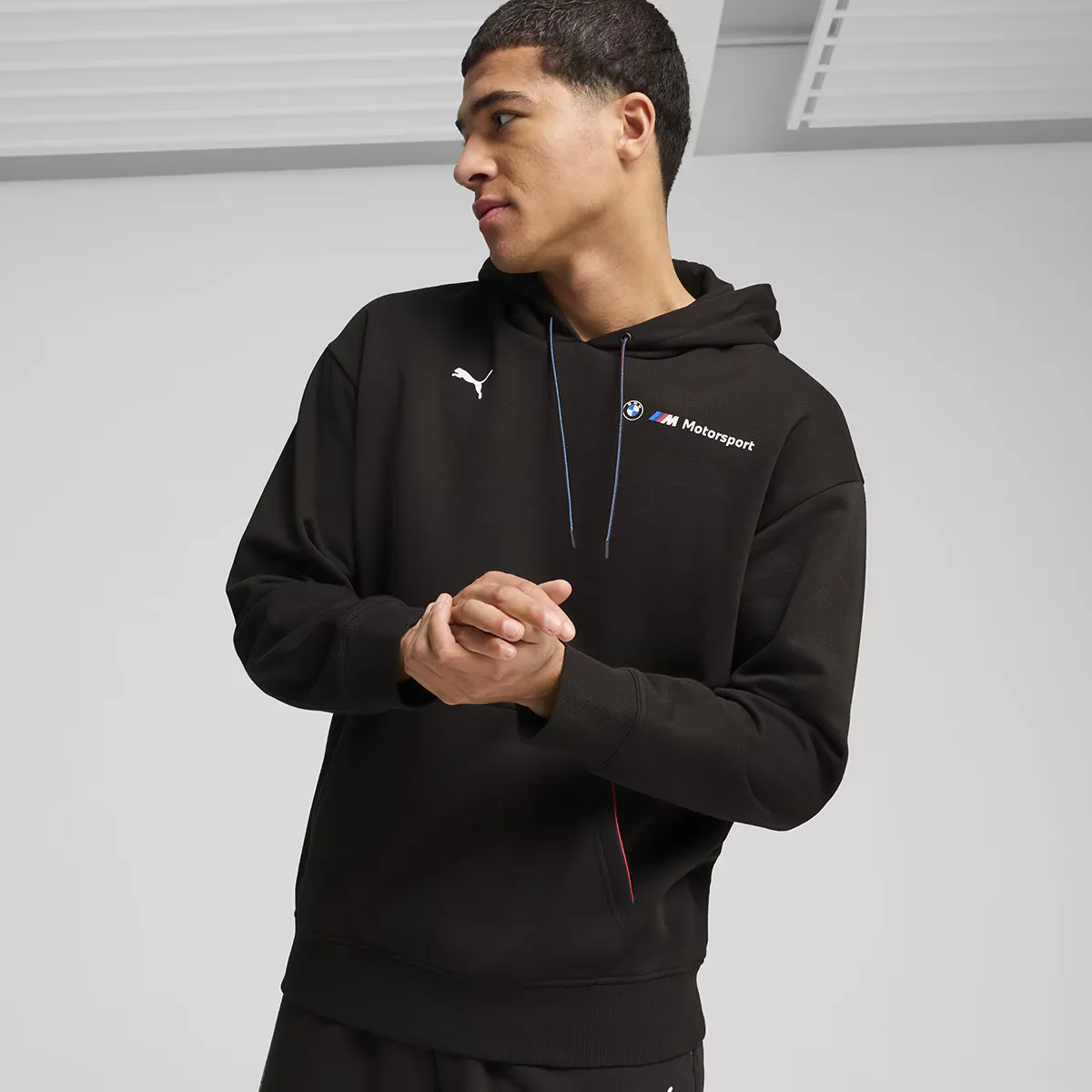 

Мужская флисовая толстовка с капюшоном Puma BMW MMS Ess+, черный
