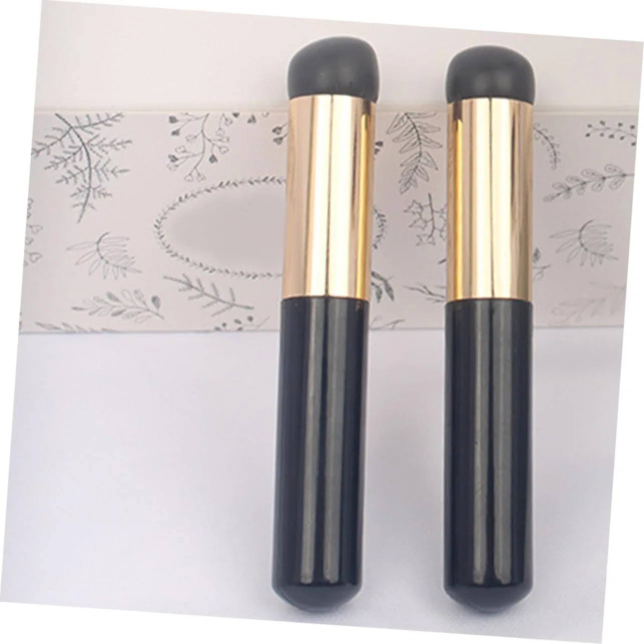 Силиконовая кисть для губ 2 шт FRCOLOR черная — фото 4