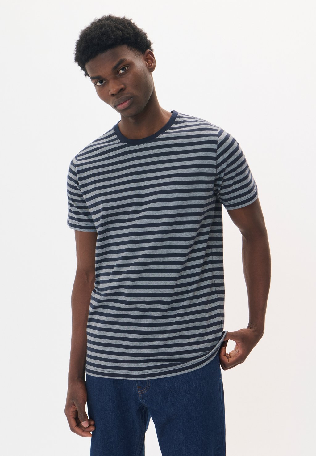 

Футболка с принтом MAJERAMY STRIPE Matinique, темно-синий