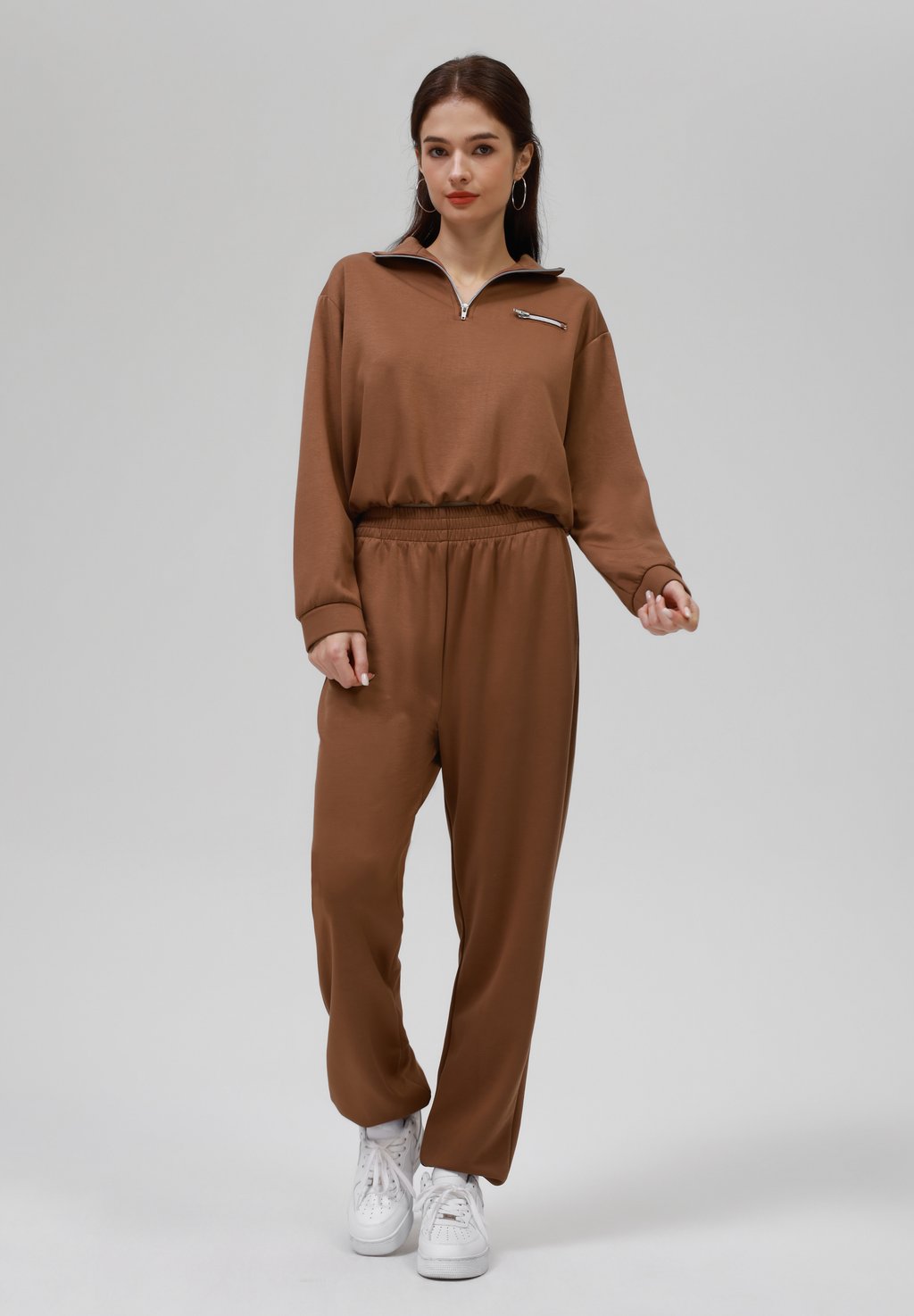 

Костюм SET Even&Odd by Zalando, темно-коричневый
