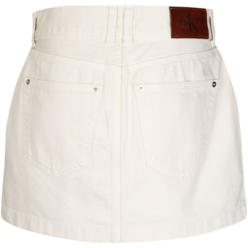 Calvin Klein Джинсовая короткая юбка SS25 для женщин белая — фото 3