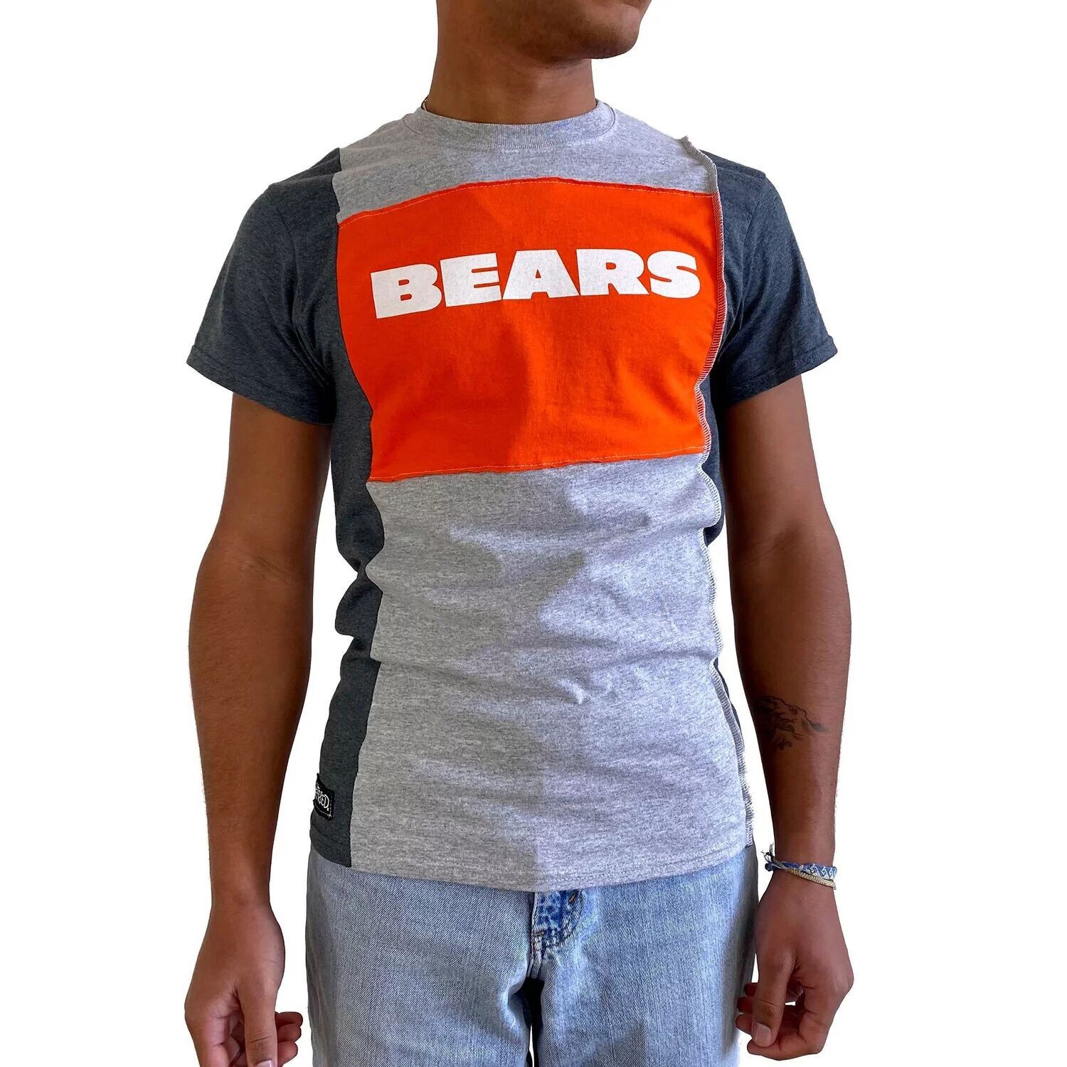 

Мужская футболка Refried Apparel серого цвета с разрезом Chicago Bears, Серый, Мужская футболка Refried Apparel серого цвета с разрезом Chicago Bears