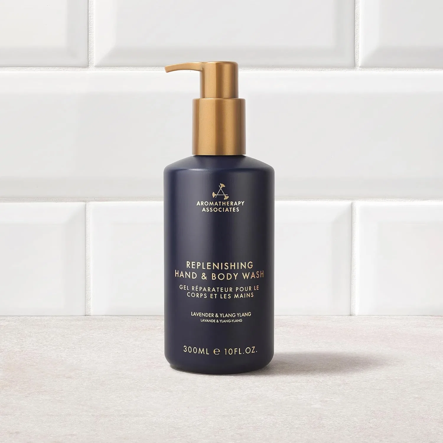 Увлажняющее средство для рук и тела Replenishing от Aromatherapy Associates Aromatherapy Associates — фото 4