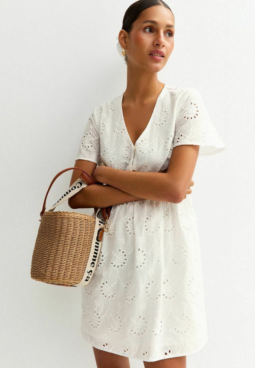 

Платье-рубашка BRODERIE ANGLAISE V NECK MINI New Look, белый