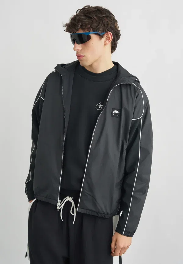 Куртка легкая гибридная Nike Sportswear, черный/белый
