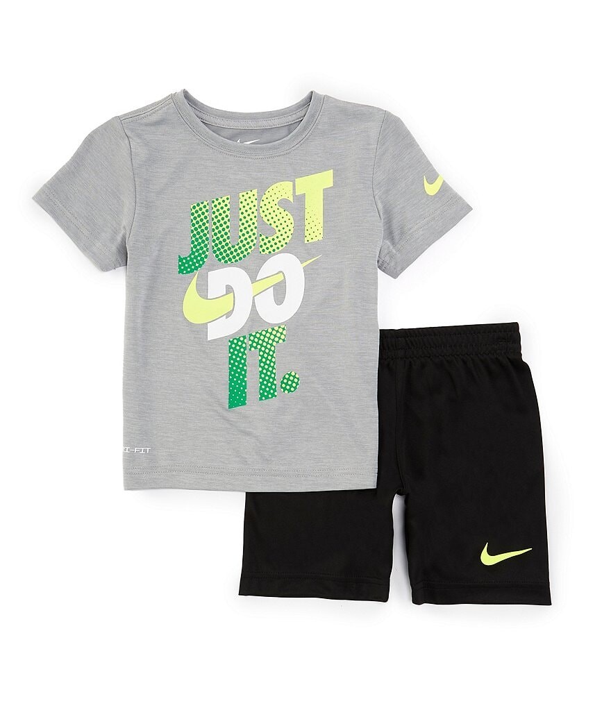 

Комплект из футболки и шорт с короткими рукавами Dri-FIT Nike Little Boys 2T-7, серый