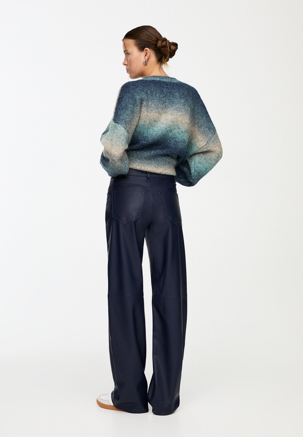 

Брюки PULL&BEAR, темно-синий