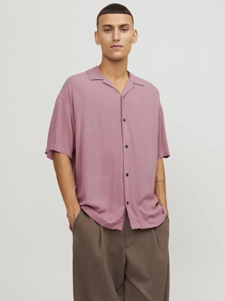 

Рубашка с короткими рукавами Jack & Jones "JJEJEFF SOLID RESORT SHIRT SS SN", цвет Mesa Rose