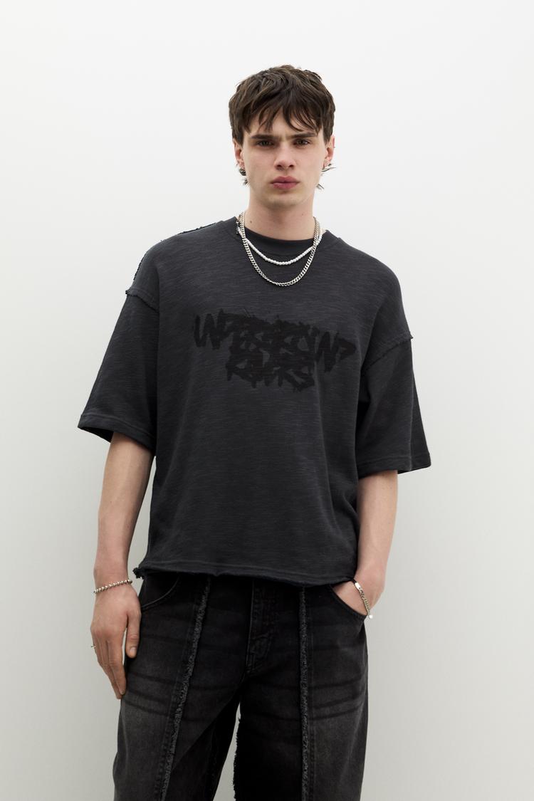

Футболка с коротким рукавом и граффити Pull And Bear, черный