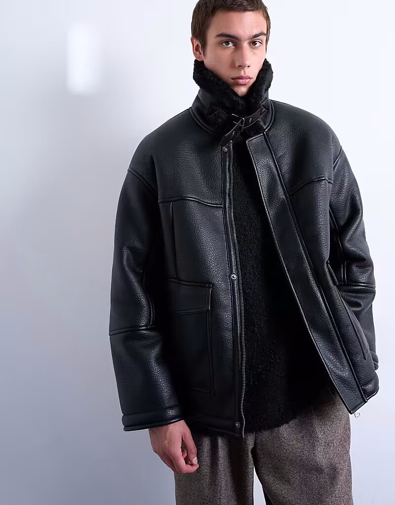 

Куртка из искусственной овчины с накладными карманами черного цвета Topman