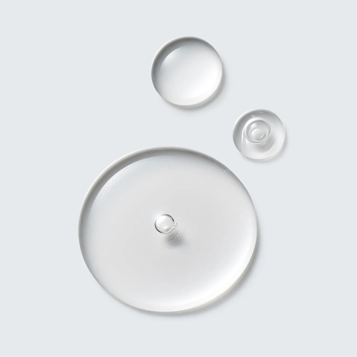 Средство для снятия макияжа Estée Lauder — Жидкое с глаз Gentle Liquid | Без масла, легкое, 95 мл — фото 2