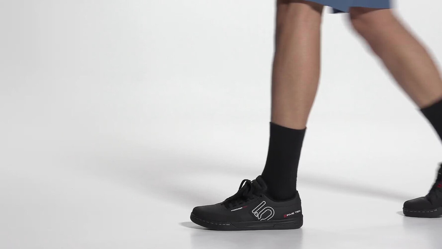 Кроссовки для горного велосипеда Five Ten Freerider Pro Adidas, цвет Core Black/Cloud White/Cloud White — фото 2
