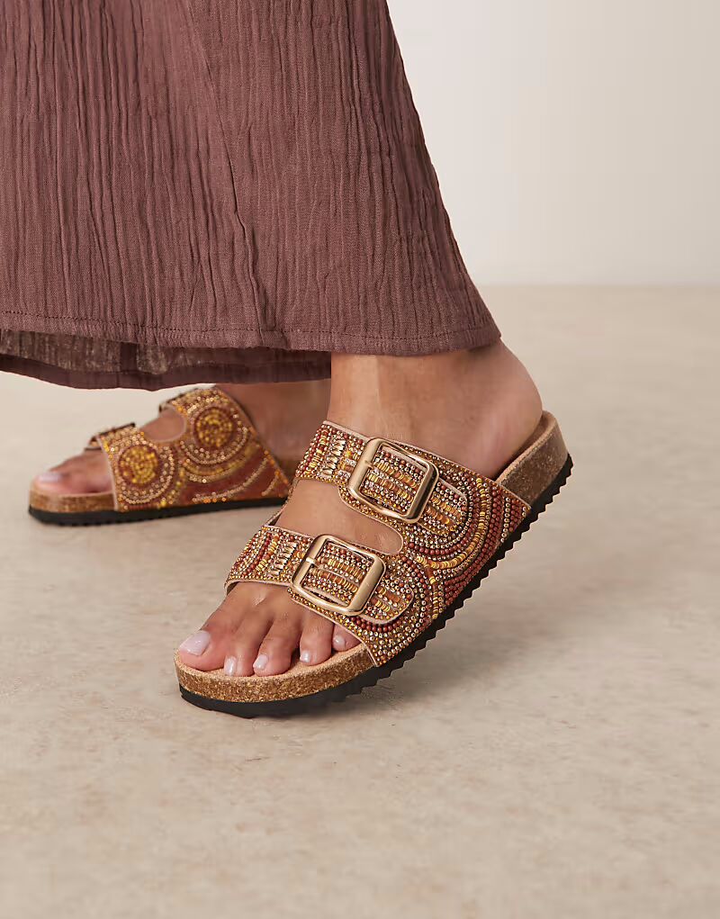 ASOS DESIGN Модные мюли на плоской подошве с двойным ремешком и отделкой бисером янтарного цвета