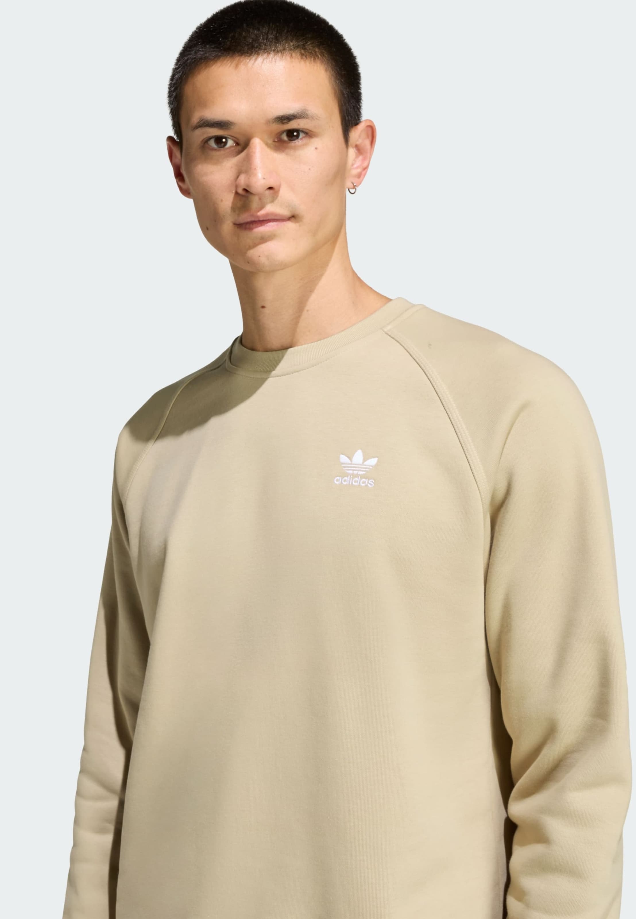 Adidas Originals Свитшот 'Trefoil Essentials' в бежевом цвете — фото 4
