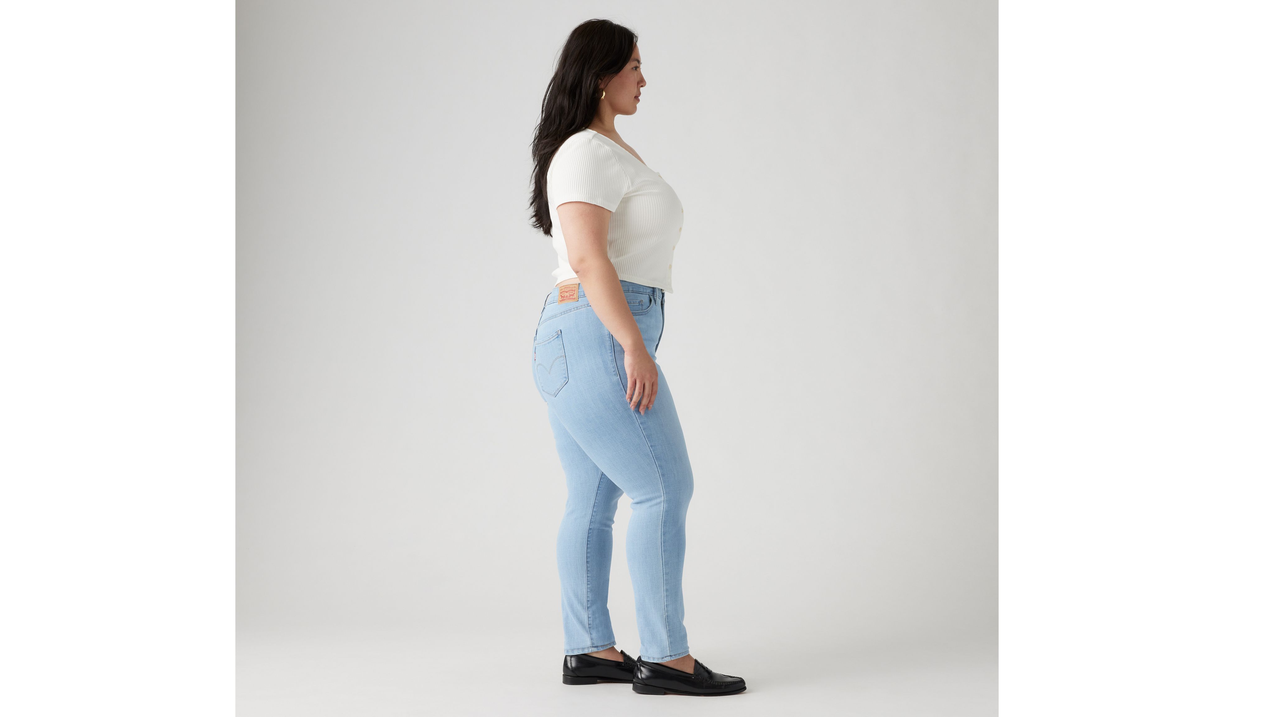 

311 Узкие женские джинсы Shaping (размер Plus) Levi's, цвет Oahu Morning Dew