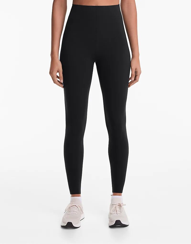 

Леггинсы Oysho Compressive Core Control длиной до щиколотки черного цвета