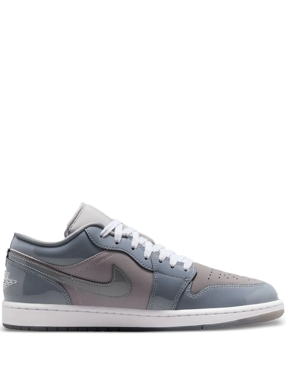 

Кроссовки Air Jordan 1 Low Medium Grey/White/Cool Grey Nike, серый