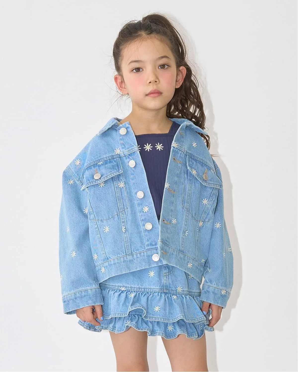 Джинсовая куртка с вышивкой, ассорти, бренд TOMODACHI DENIM, цвет сакс-голубой