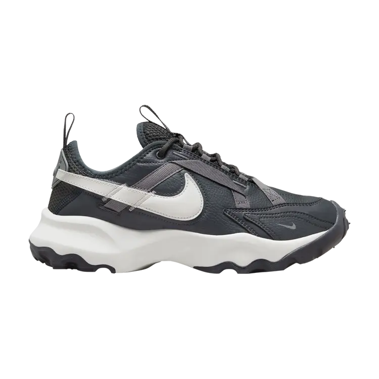 

Кроссовки Nike Wmns TC 7900, серый