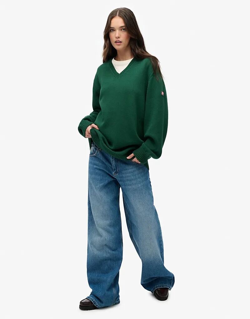 

Джемпер Superdry Oversize с V-образным вырезом темно-зеленого цвета