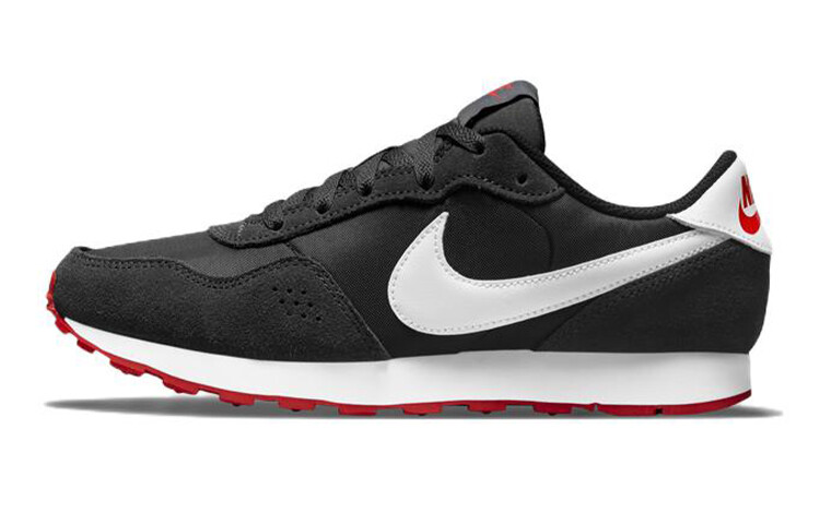 

Женские беговые кроссовки Nike MD Valiant