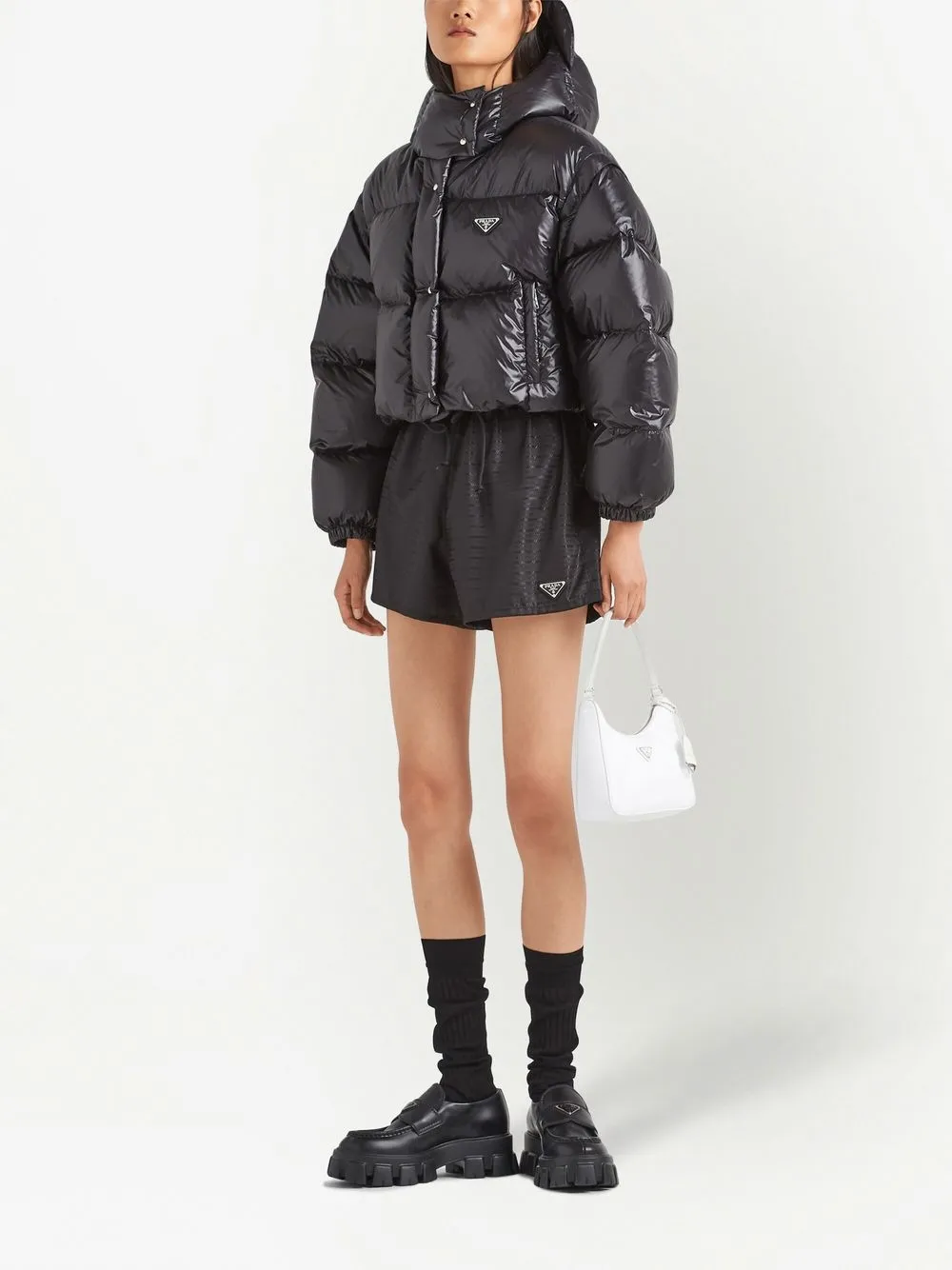 Пуховик Re-Nylon Prada, черный — фото 2