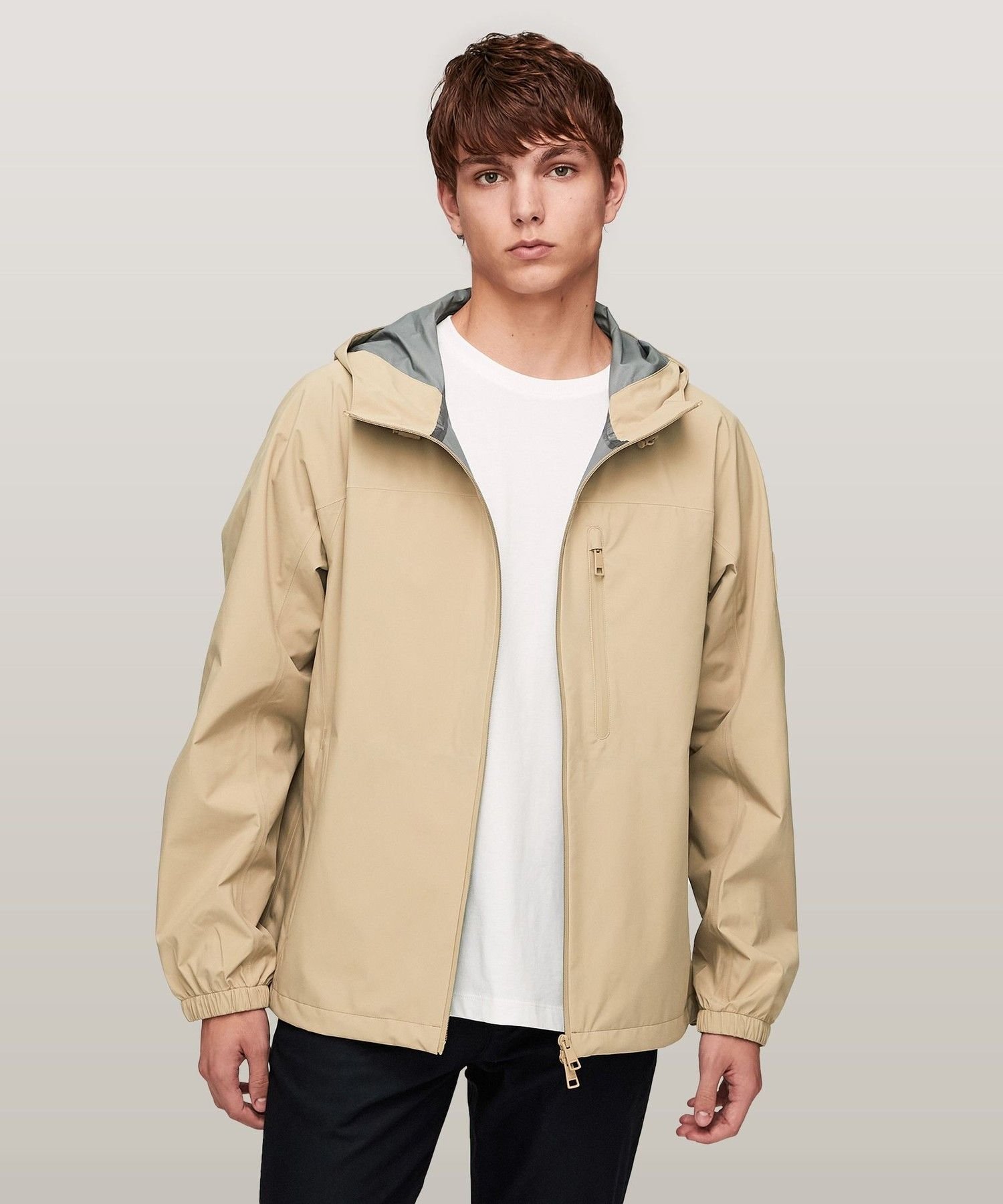 ТЕХНОЛОГИЧЕСКАЯ КУРТКА С КАПЮШОНОМ Desert Sky TOMMY HILFIGER, Beige AEG