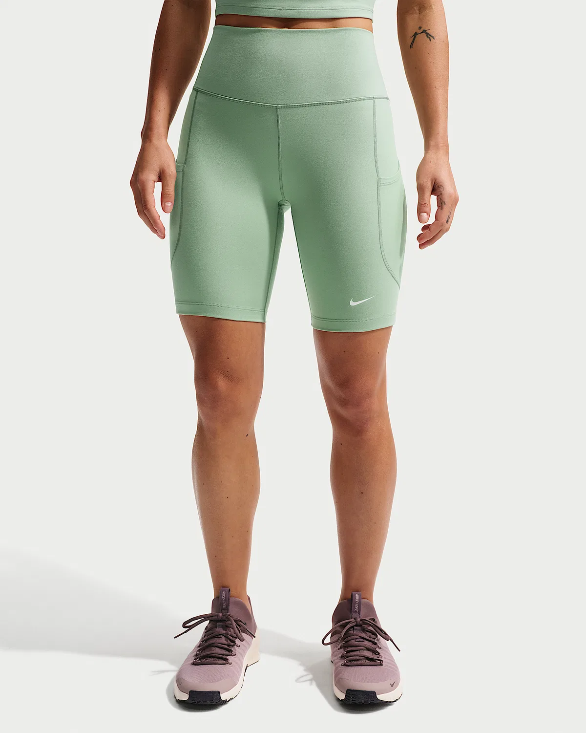 Женские велосипедки Nike One с высокой посадкой 8" и карманами, Steam/White — фото 2