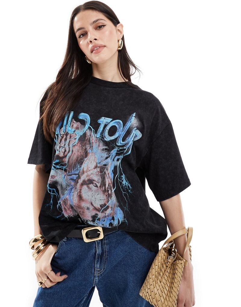 

Темно-серая футболка оверсайз с принтом волка и рок-группы ASOS DESIGN