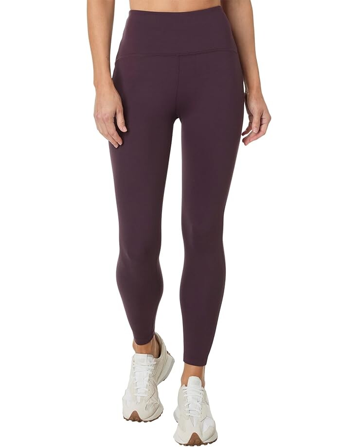 

Брюки Beyond Yoga Powerbeyond Midi Legging, цвет Rich Plum