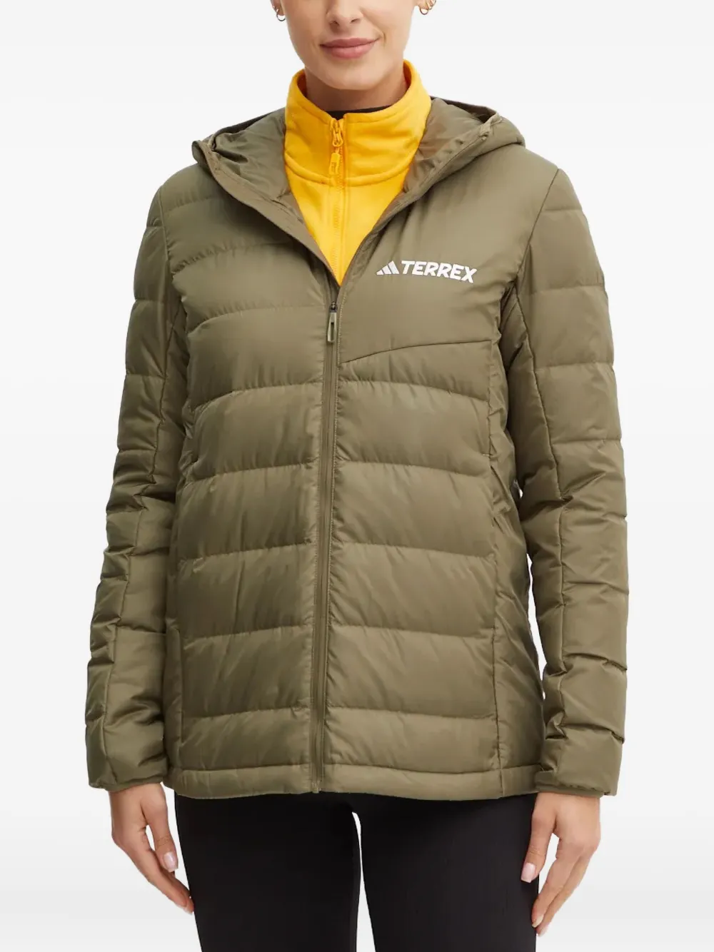 

Стеганая куртка с капюшоном Terrex adidas, зеленый