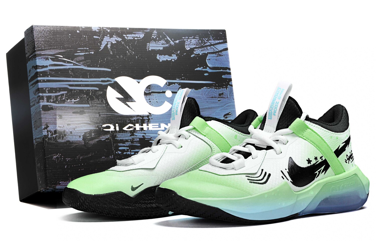 

Кроссовки Nike Air Zoom Crossover Vintage Basketball Shoes Women's Low-top White/blue/green, зеленый