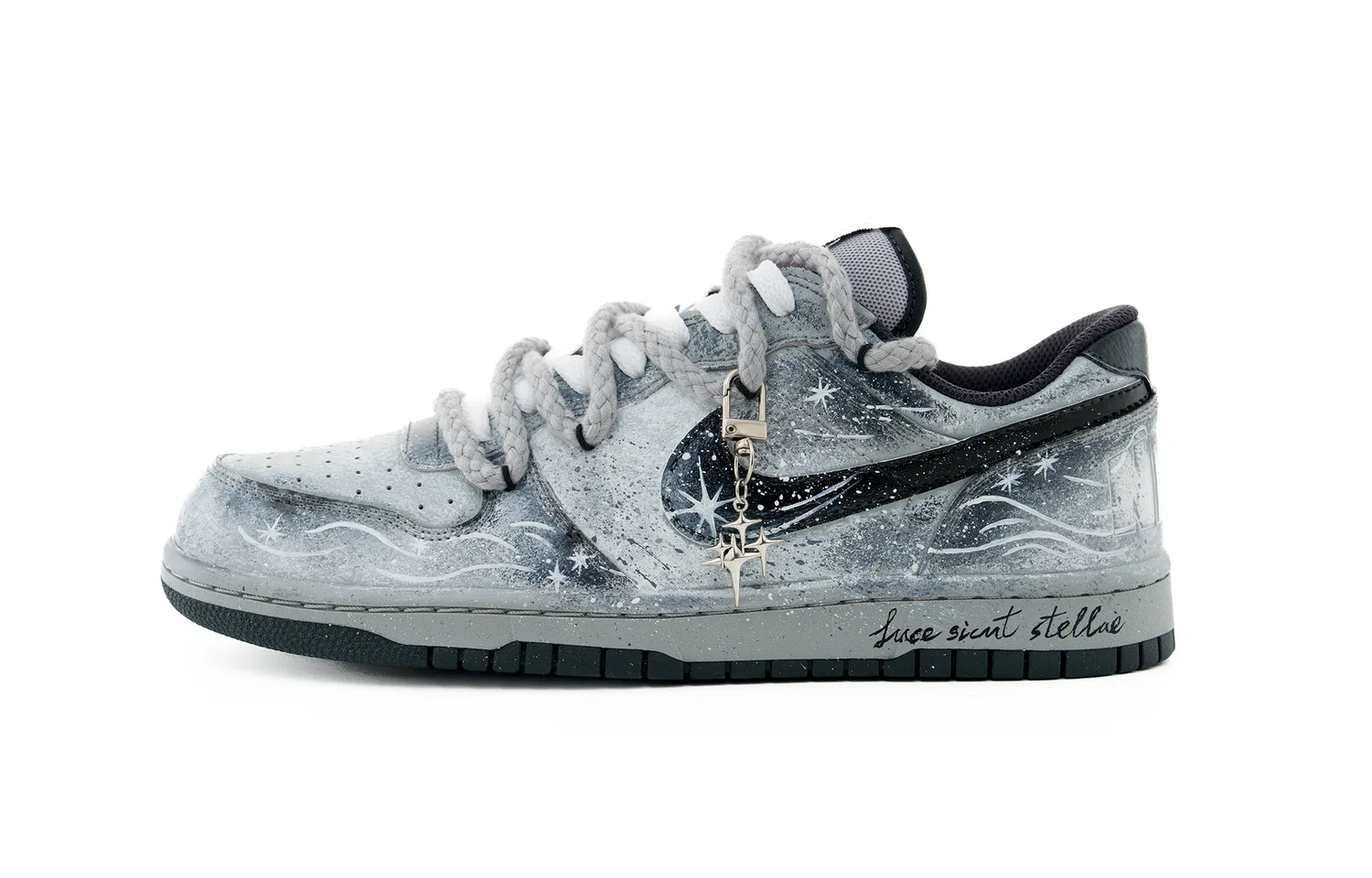 Кроссовки кожаные Nike Big Gray