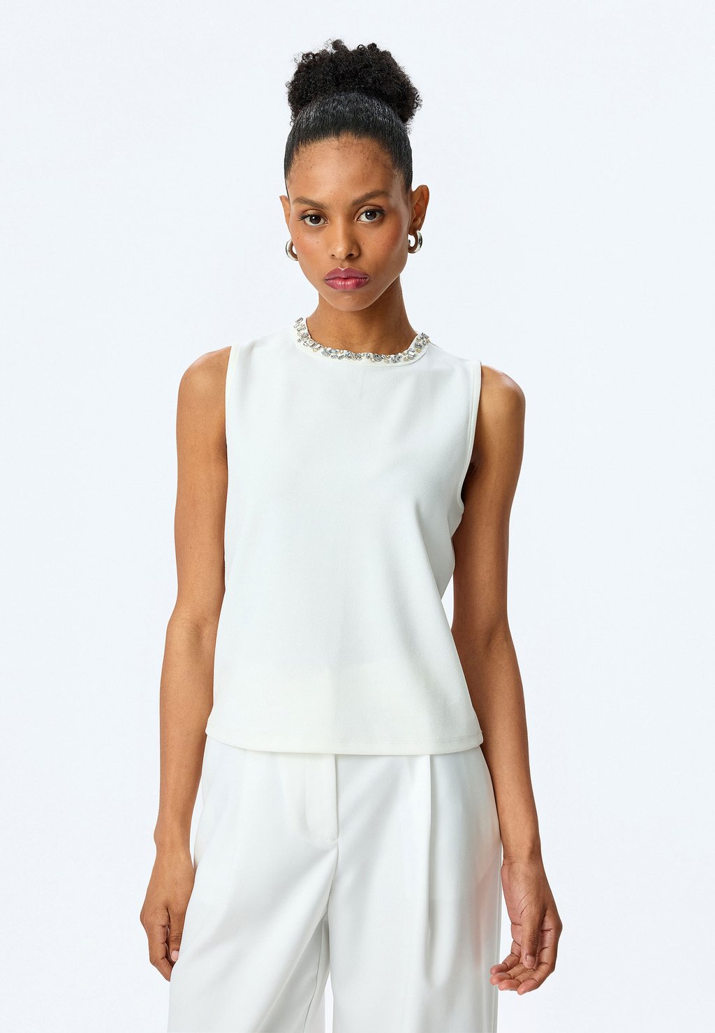 

Топ SLEEVELESS Koton, белый