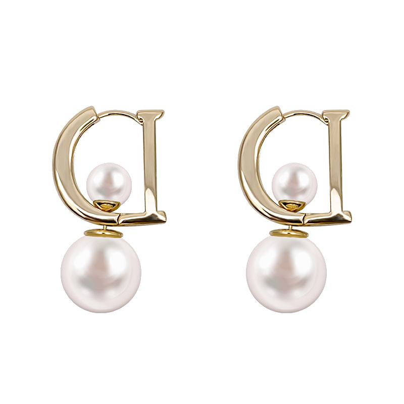 

Женские серьги с искусственным жемчугом ONEKISS