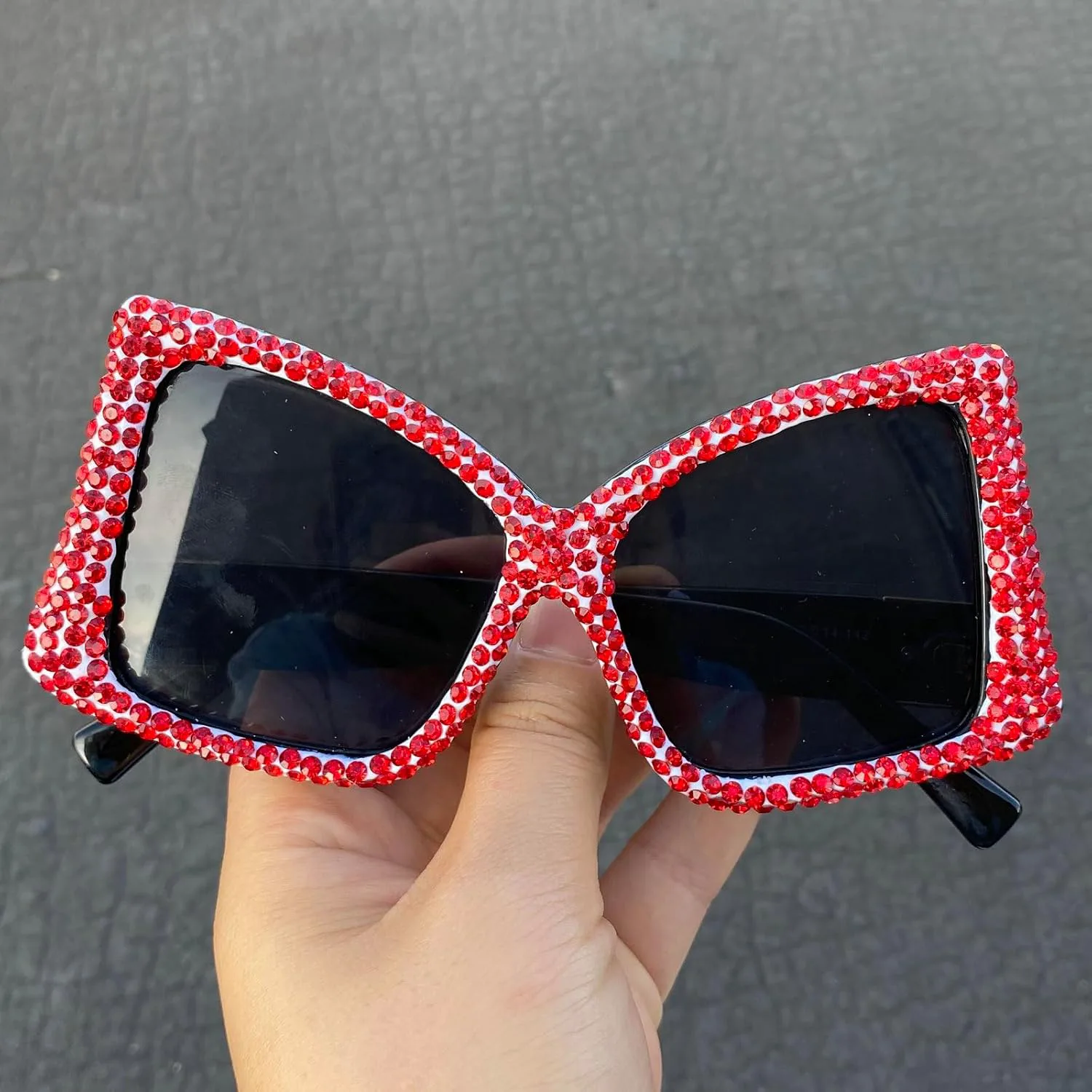 

Роскошные розовые солнцезащитные очки-бабочки с бриллиантами, винтажные, большие, в форме «кошачьего глаза», со стразами, для вечеринок mincl, 2pcs-pink&black