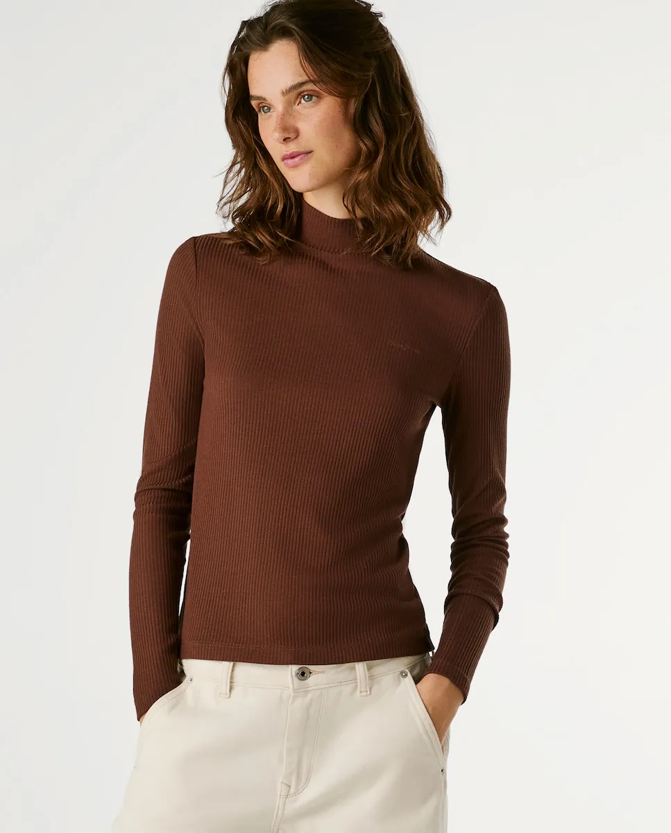 

Женская футболка в рубчик с длинным рукавом Pepe Jeans, коричневый