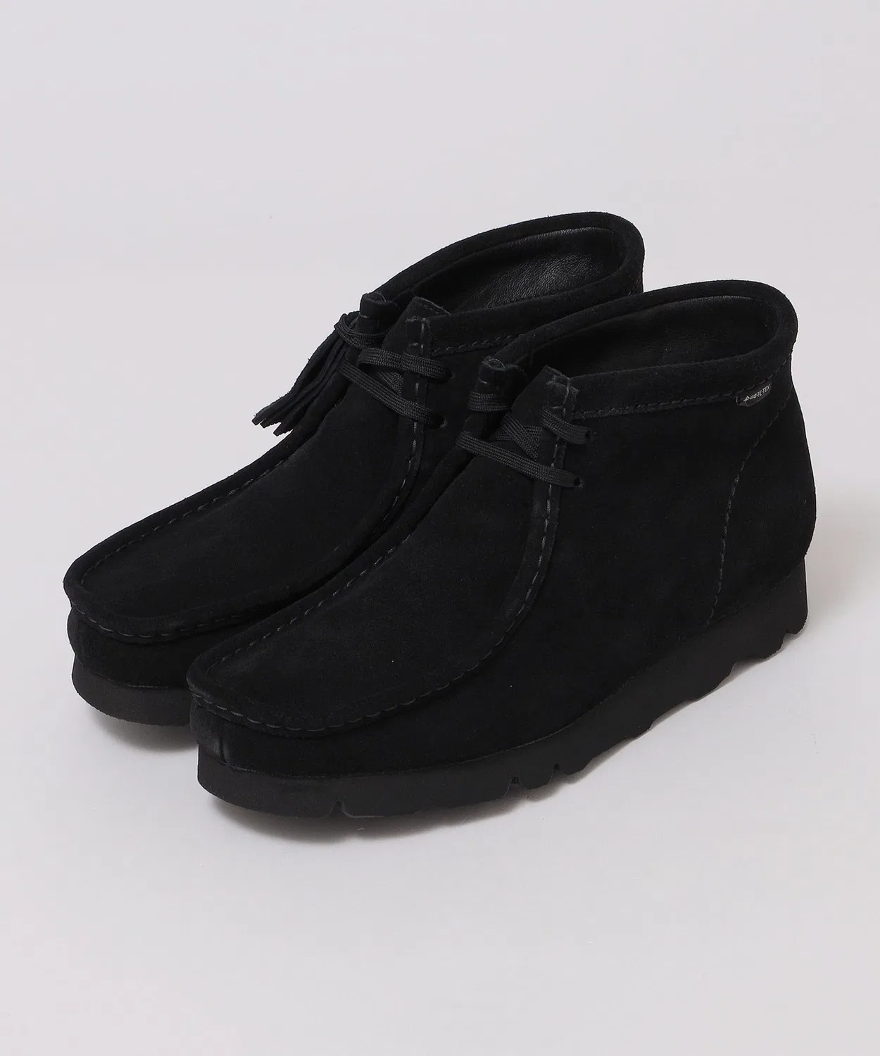 Ботинки Wallabee Boot GORE-TEX Clarks на шнурках чёрные